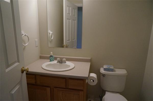 13 Carroll Road, Unit 2 Grafton, MA 01536 - Photo 12 of 15 Gallery Image 12
