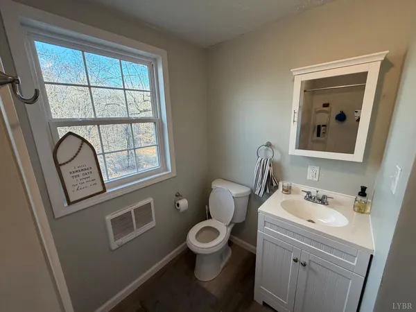 $215,000 | 182 Shelter Lane, Amherst, VA 24521