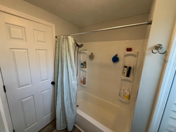 $215,000 | 182 Shelter Lane, Amherst, VA 24521