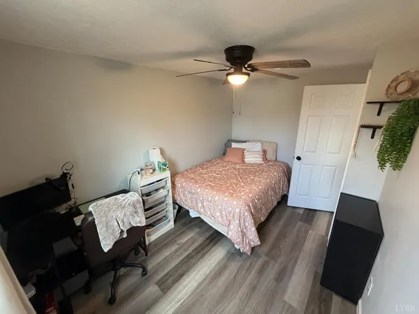 $215,000 | 182 Shelter Lane, Amherst, VA 24521