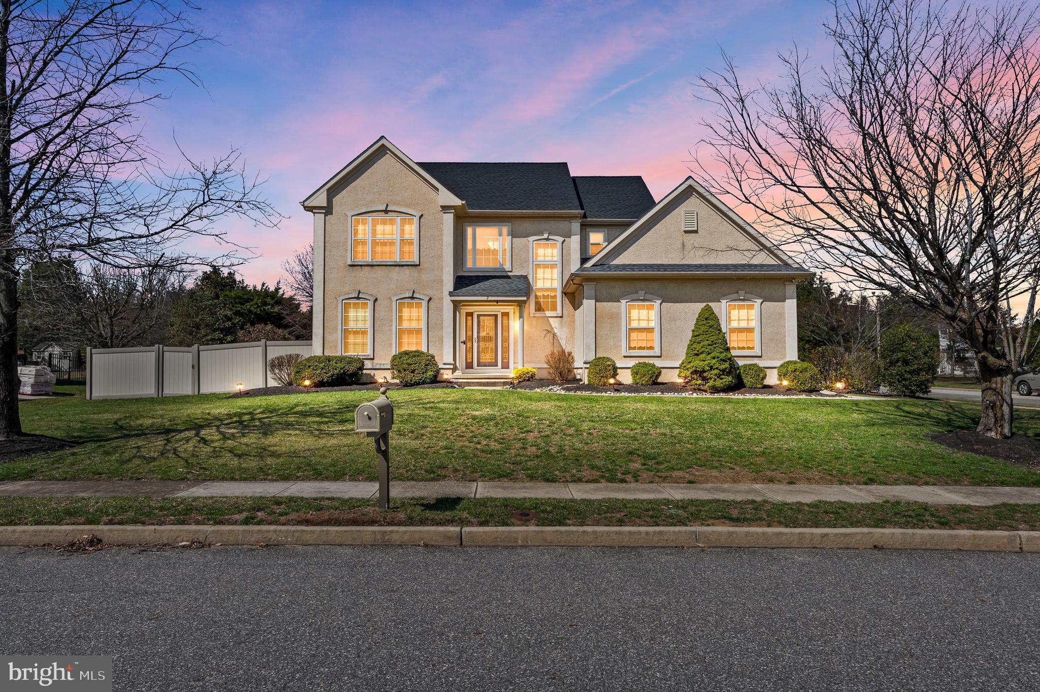 9 Waters Edge Drive Riverside, NJ 08075 - Photo 1 of 40
