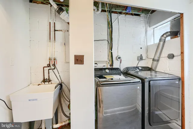 a view of a volley ball court