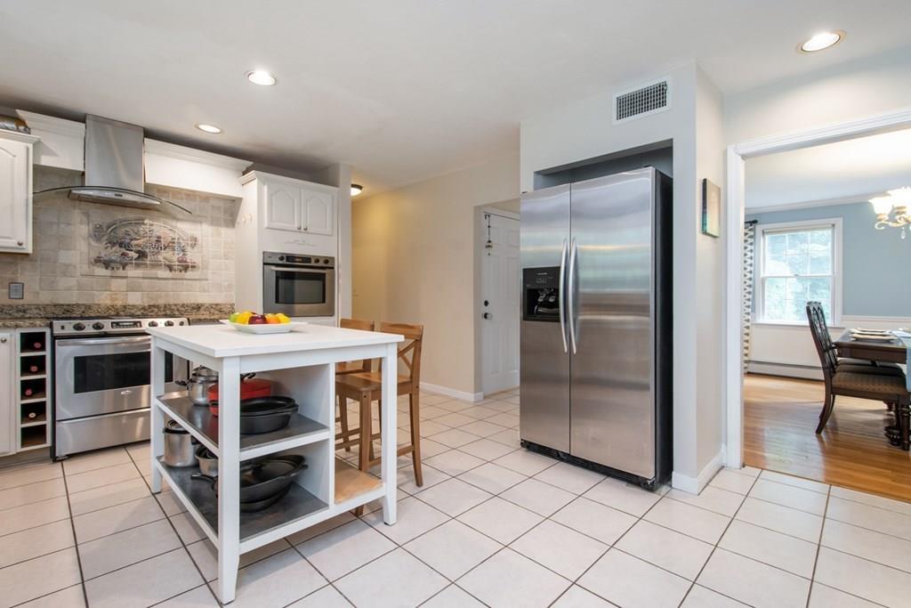 42 Woodstone Road Northborough, MA 01532 - Photo 8 of 42 Gallery Image 8