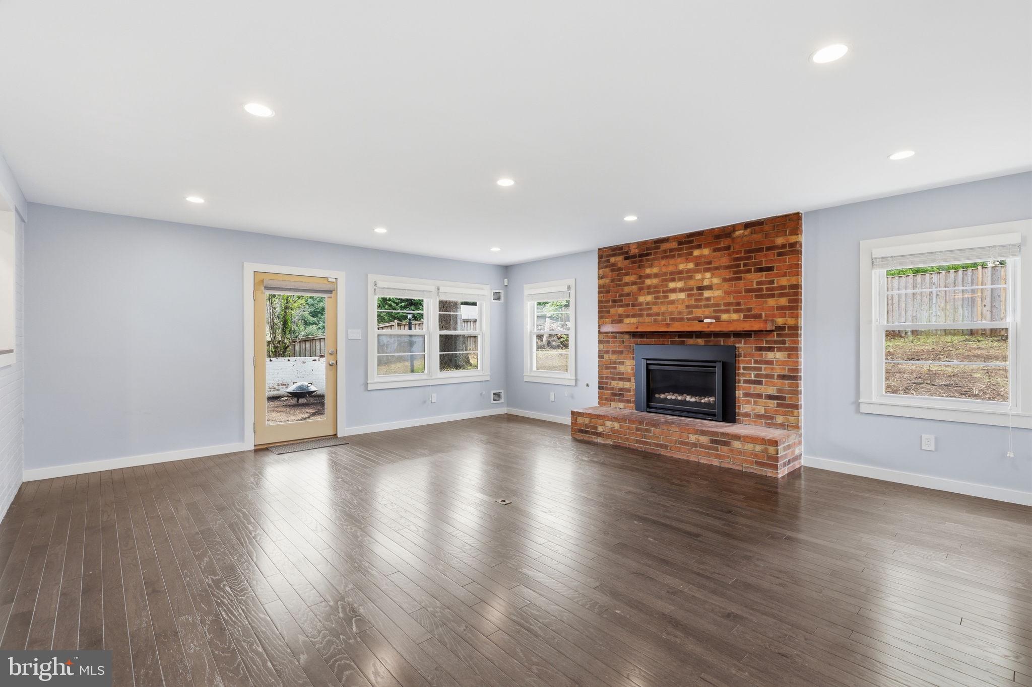 5419 Charlottesville Road Springfield, VA 22151 - Photo 11 of 40