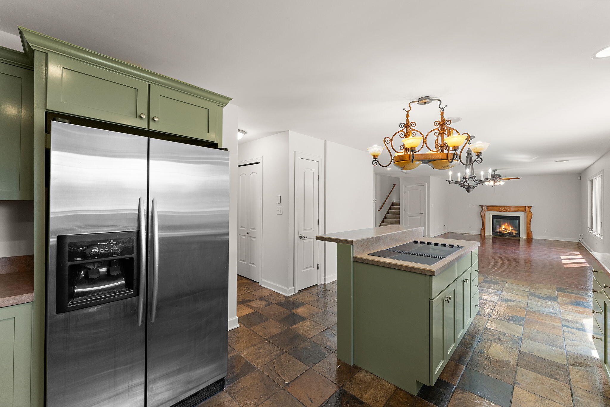 5371 72nd Avenue Schererville, IN 46375 - Photo 12 of 29 2048x1365