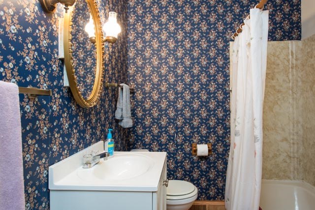 112 Robinhood Road Staunton, VA 24401 - Photo 14 of 18 a bathroom with a sink toilet and shower