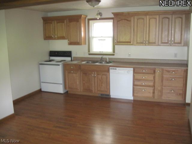 5993 Downs Road Northwest Warren, OH 44481 - Photo 3 of 10 Gallery Image 3