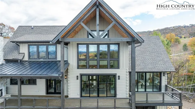 a view of sky from balcony