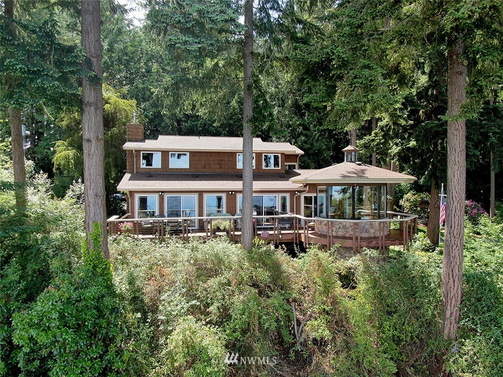 2966 Strawberry Point Road Oak Harbor, WA 98277 - Photo 2 of 39 Gallery Image 2