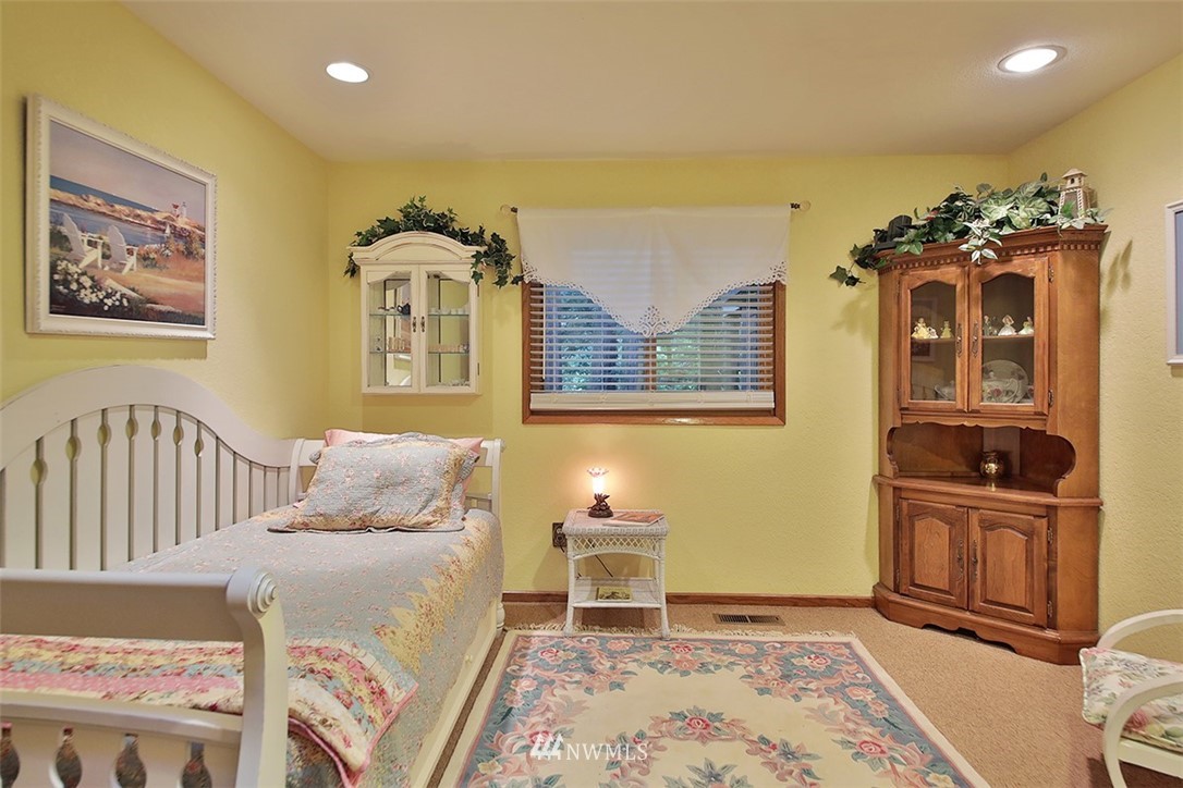 2966 Strawberry Point Road Oak Harbor, WA 98277 - Photo 27 of 39 Gallery Image 27