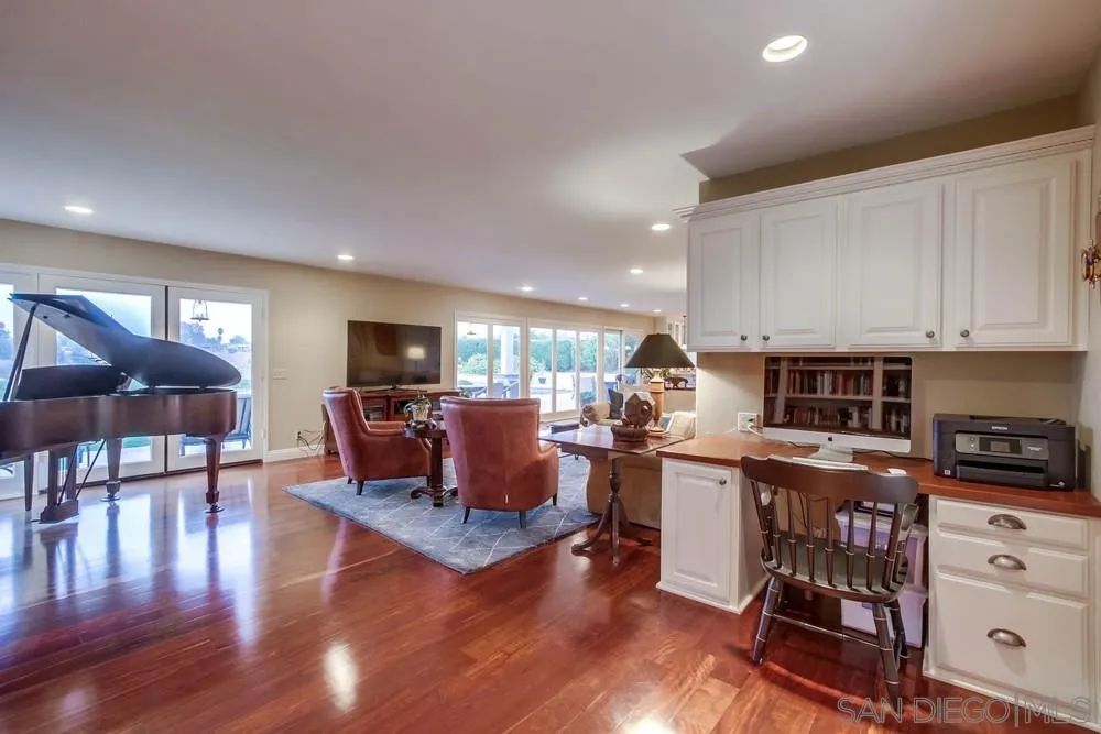 1241 Rippey Street El Cajon, CA 92020 - Photo 15 of 25 Gallery Image 15
