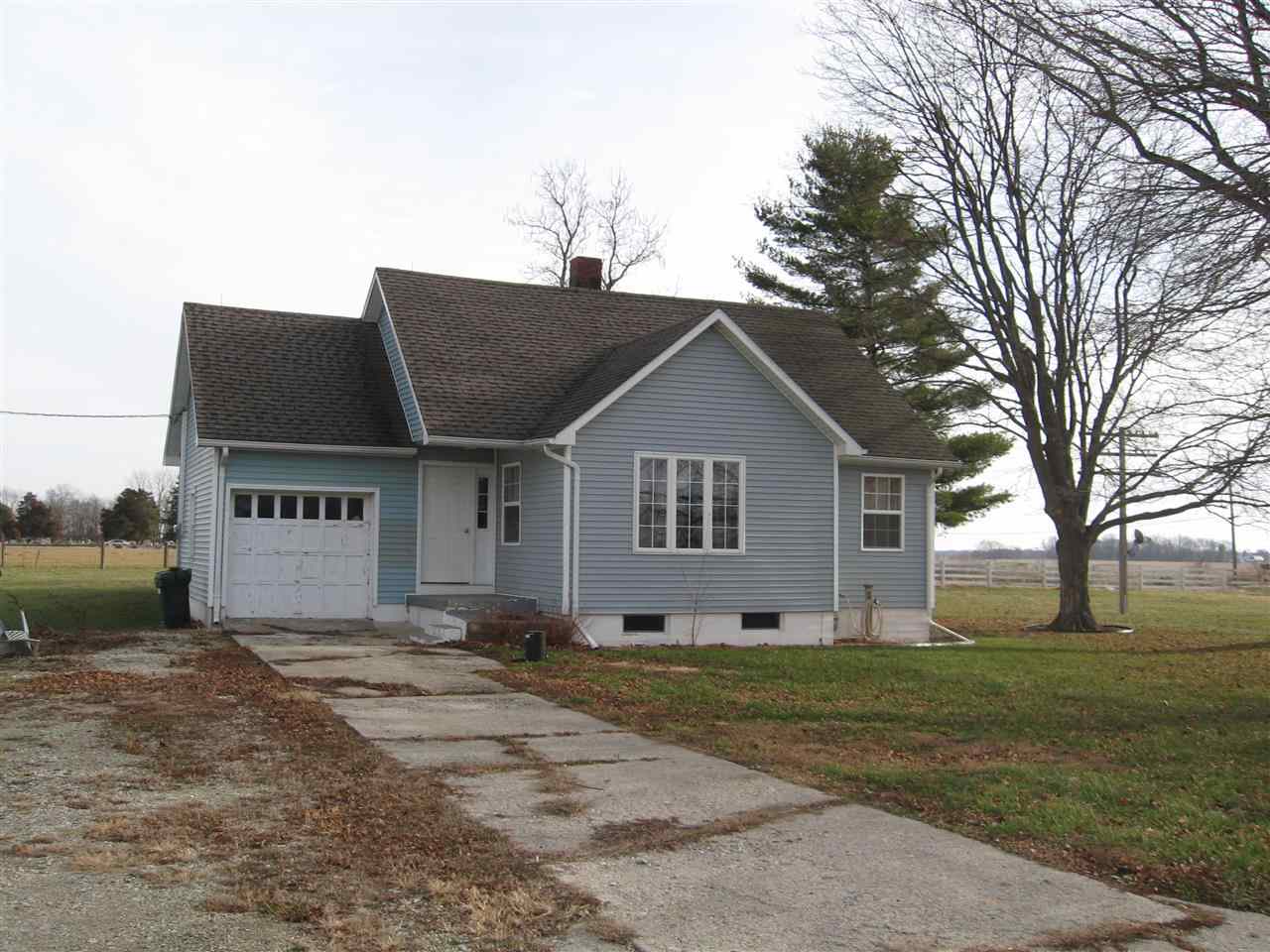 47 Scott Street Rochester, IN 46975 - Photo 6 of 10