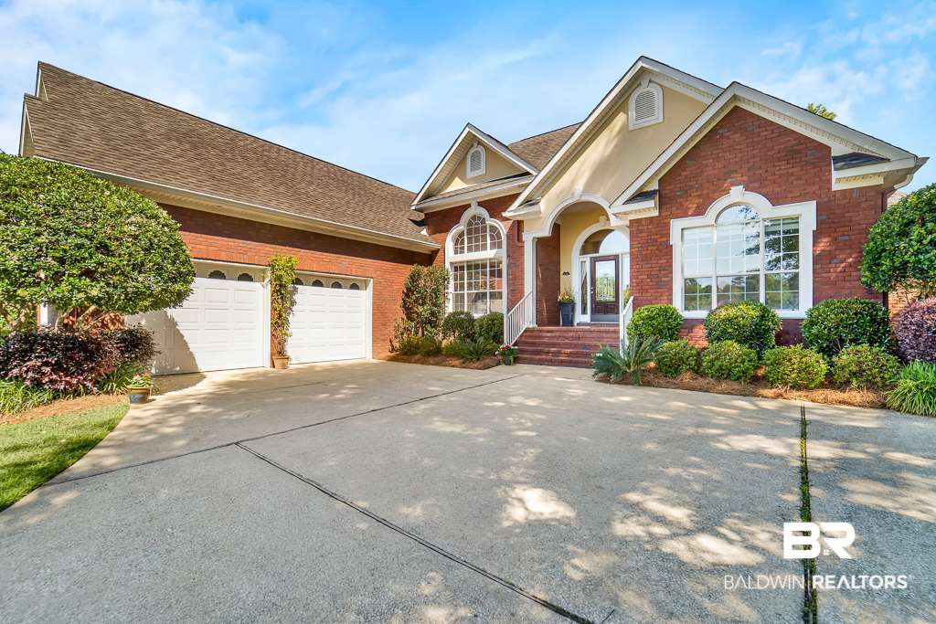 6618 Lubarrett Way South Mobile, AL 36695 - Photo 3 of 30