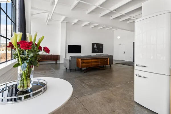 $499,000 | 4053 Harlan Street, Unit 313, Emeryville, CA 94608