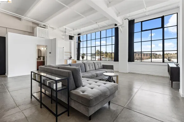 $499,000 | 4053 Harlan Street, Unit 313, Emeryville, CA 94608