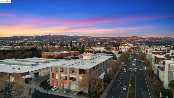 $499,000 | 4053 Harlan Street, Unit 313, Emeryville, CA 94608