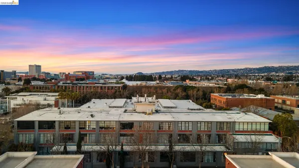 $499,000 | 4053 Harlan Street, Unit 313, Emeryville, CA 94608
