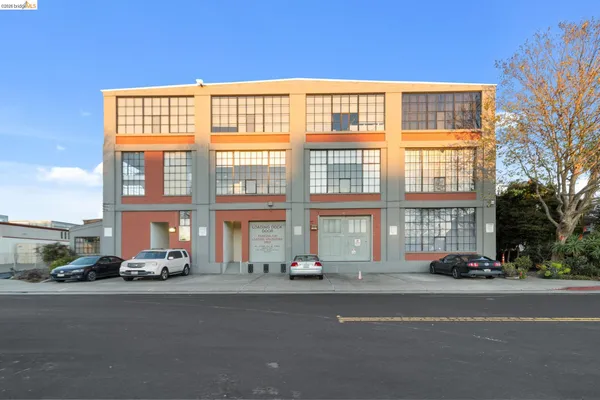 $499,000 | 4053 Harlan Street, Unit 313, Emeryville, CA 94608