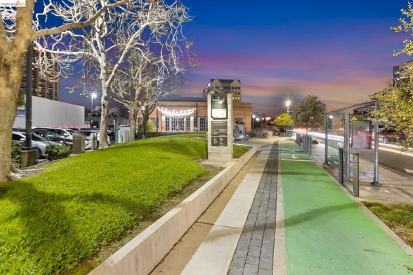 $499,000 | 4053 Harlan Street, Unit 313, Emeryville, CA 94608