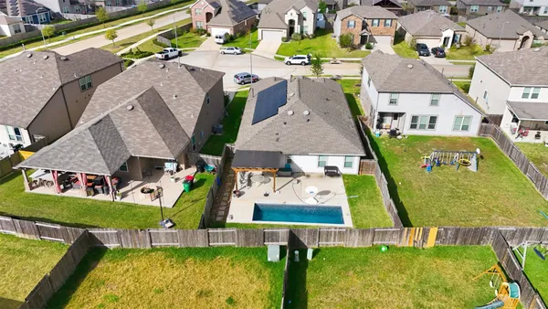$329,900 | 5810 Big Bluestem Lane, Katy, TX 77493