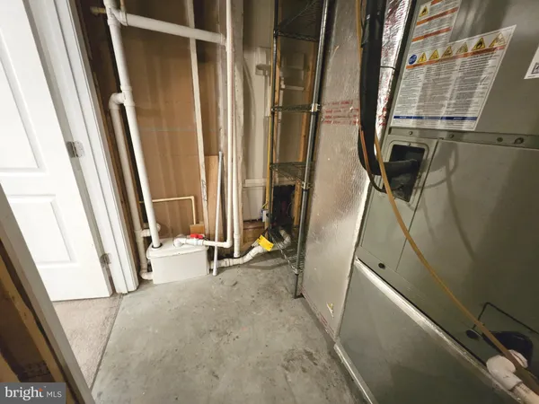 a view of walk in closet