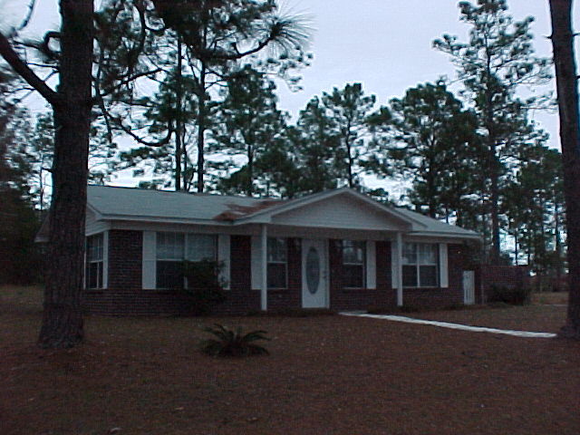 266 Country Manor Road DeFuniak Springs, FL 32435 - Photo 1 of 1 Gallery Image 1