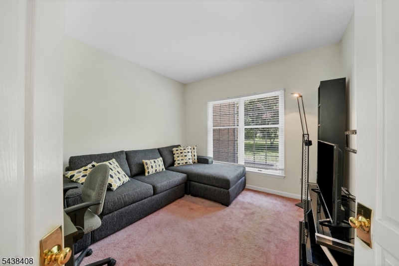 28 Ranney Road Long Valley, NJ 07853 - Photo 19 of 33