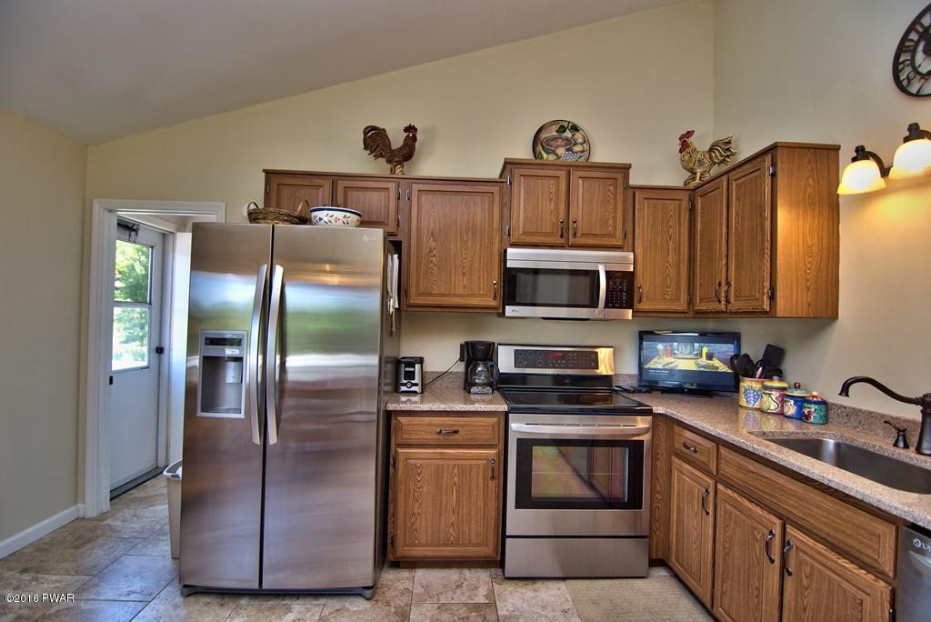 182 North Smith Road Waymart, PA 18472 - Photo 47 of 51
