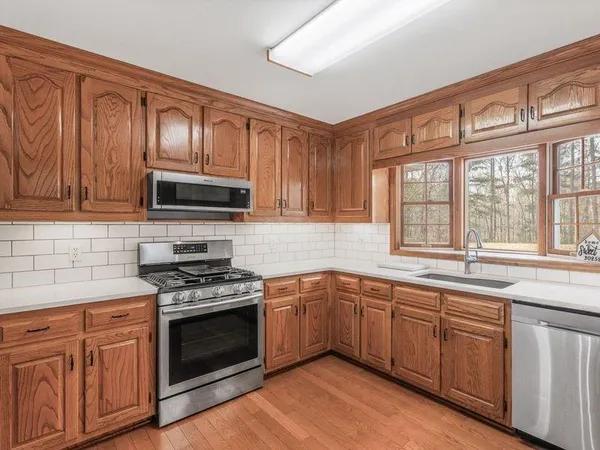 $2,600 | 305 Riverbend Drive, McDonough, GA 30252