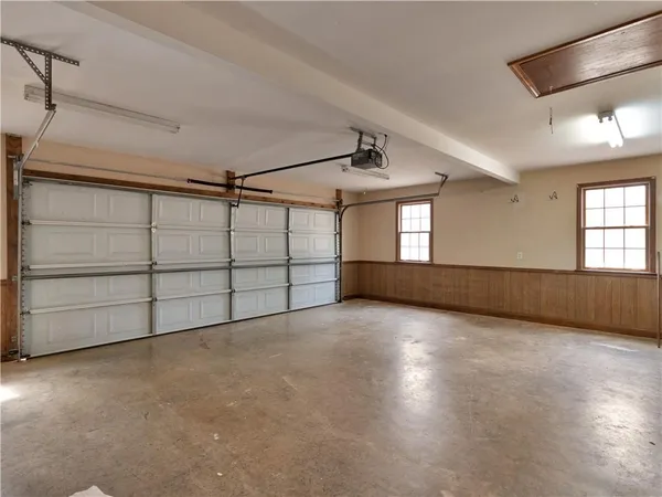 $2,600 | 305 Riverbend Drive, McDonough, GA 30252