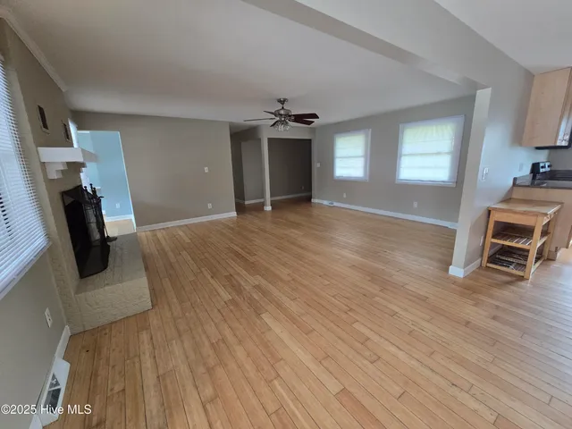 $2,695 | 5919 Sidbury Road, Castle Hayne, NC 28429