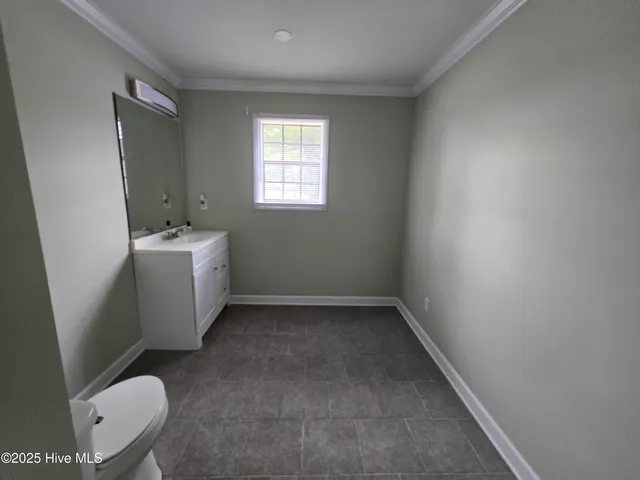 $2,695 | 5919 Sidbury Road, Castle Hayne, NC 28429