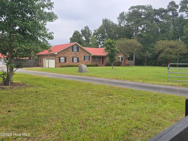 $2,695 | 5919 Sidbury Road, Castle Hayne, NC 28429