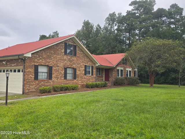 $2,695 | 5919 Sidbury Road, Castle Hayne, NC 28429