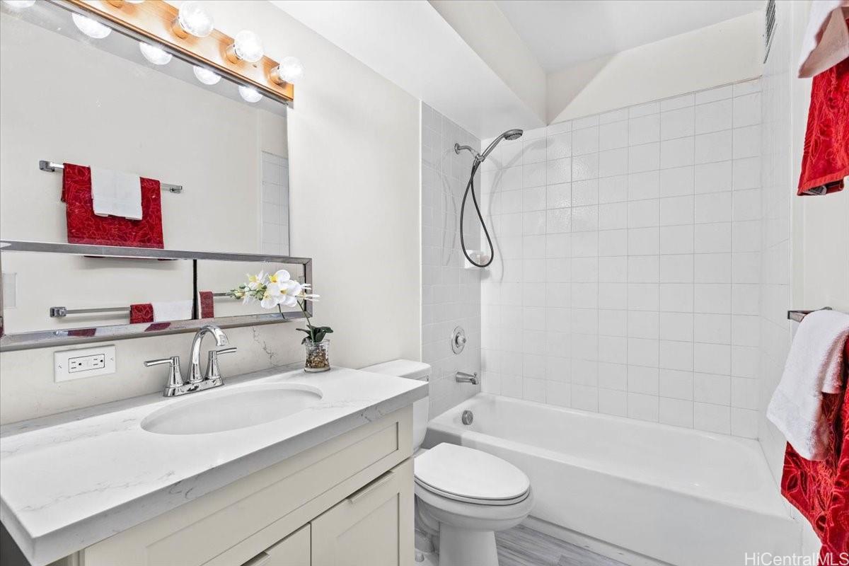 757 Kinalau Place, Unit 1502 Honolulu, HI 96813 - Photo 21 of 25