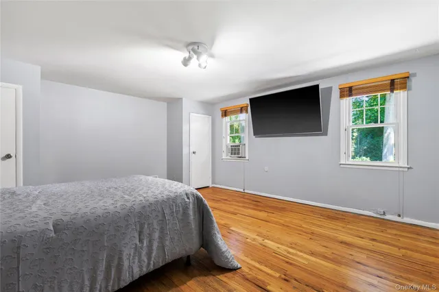 $1,799,000 | 4 Mark Drive, Rye Brook, NY 10573