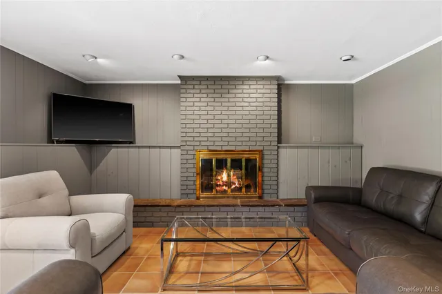 $1,799,000 | 4 Mark Drive, Rye Brook, NY 10573