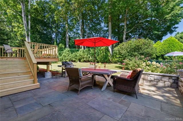 $1,799,000 | 4 Mark Drive, Rye Brook, NY 10573