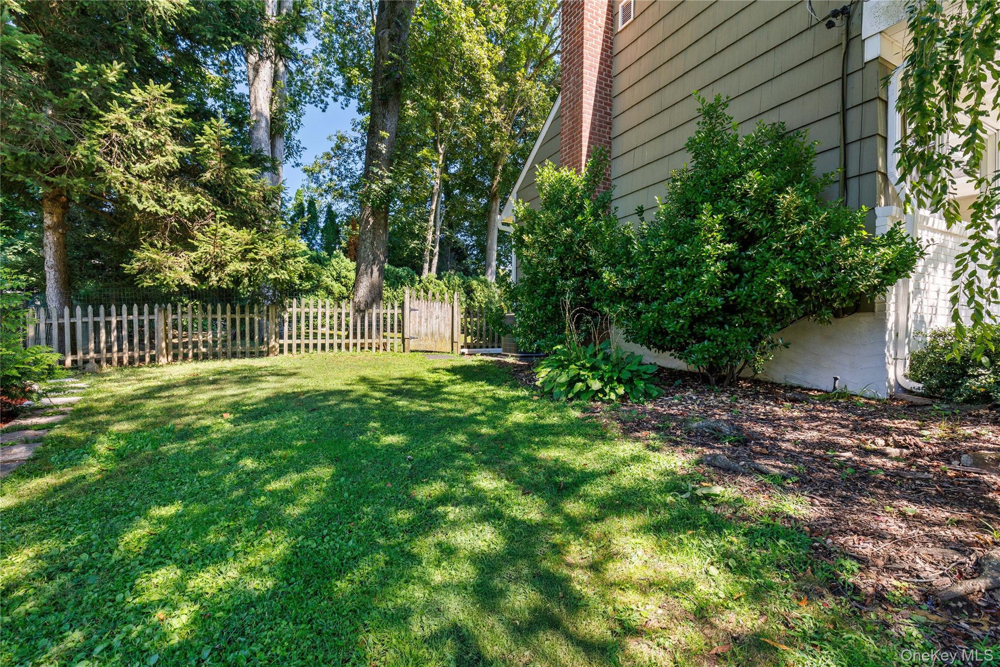 4 Mark Drive Rye Brook, NY 10573 - Photo 39 of 47 View of yard