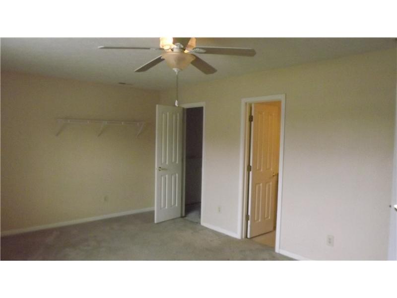 11050 Springtree Place Indianapolis, IN 46239 - Photo 10 of 12