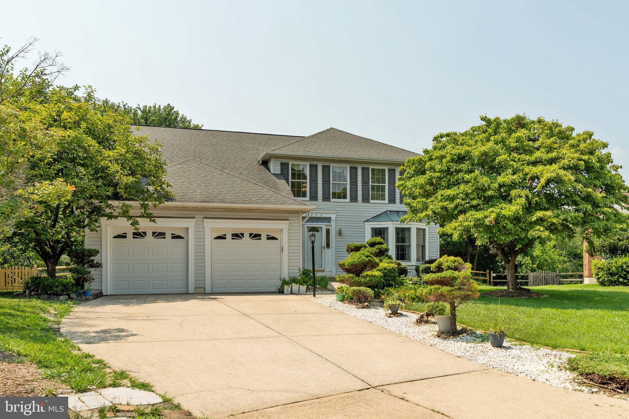 2202 Halter Lane Reston, VA 20191 - Photo 2 of 22