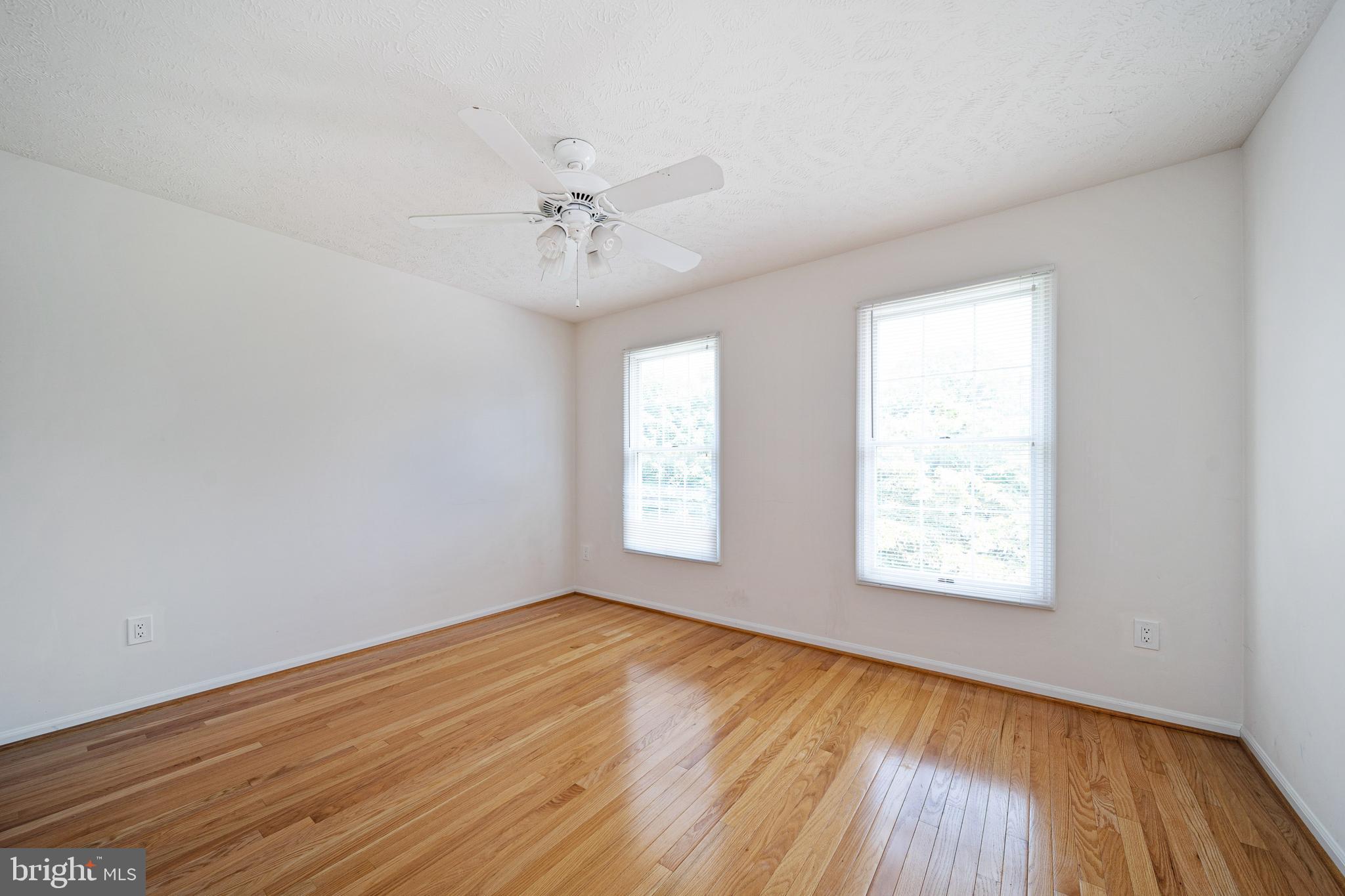 2202 Halter Lane Reston, VA 20191 - Photo 16 of 22