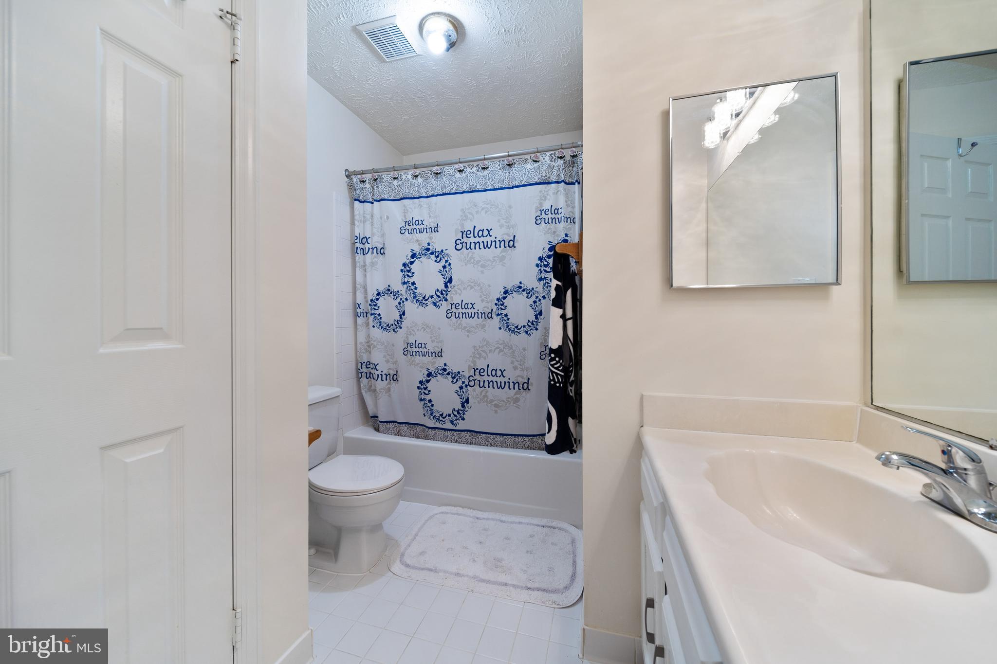 2202 Halter Lane Reston, VA 20191 - Photo 17 of 22