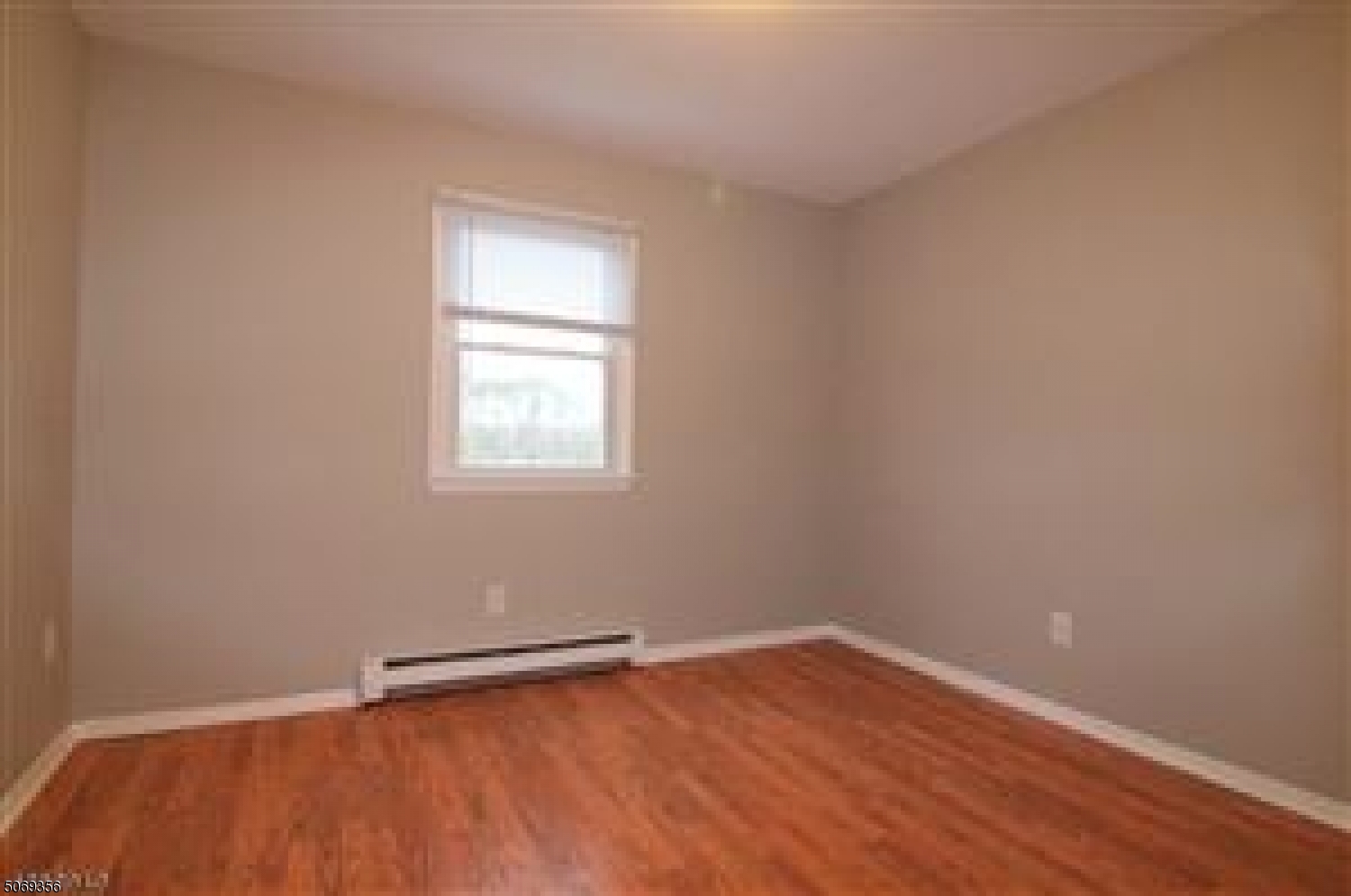 223 Liberty Street, Unit 2 Boonton, NJ 07005 - Photo 6 of 7 an empty room with a window