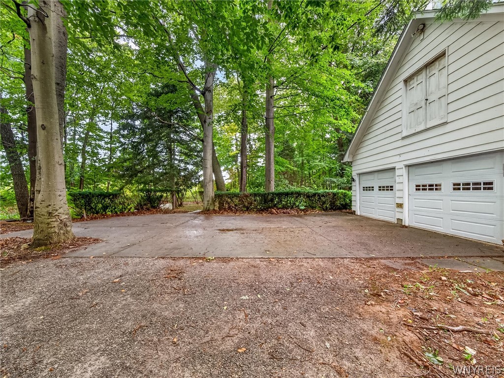 11620 Platten Road Yates, NY 14098 - Photo 7 of 49 Easy turn around for driveway exit