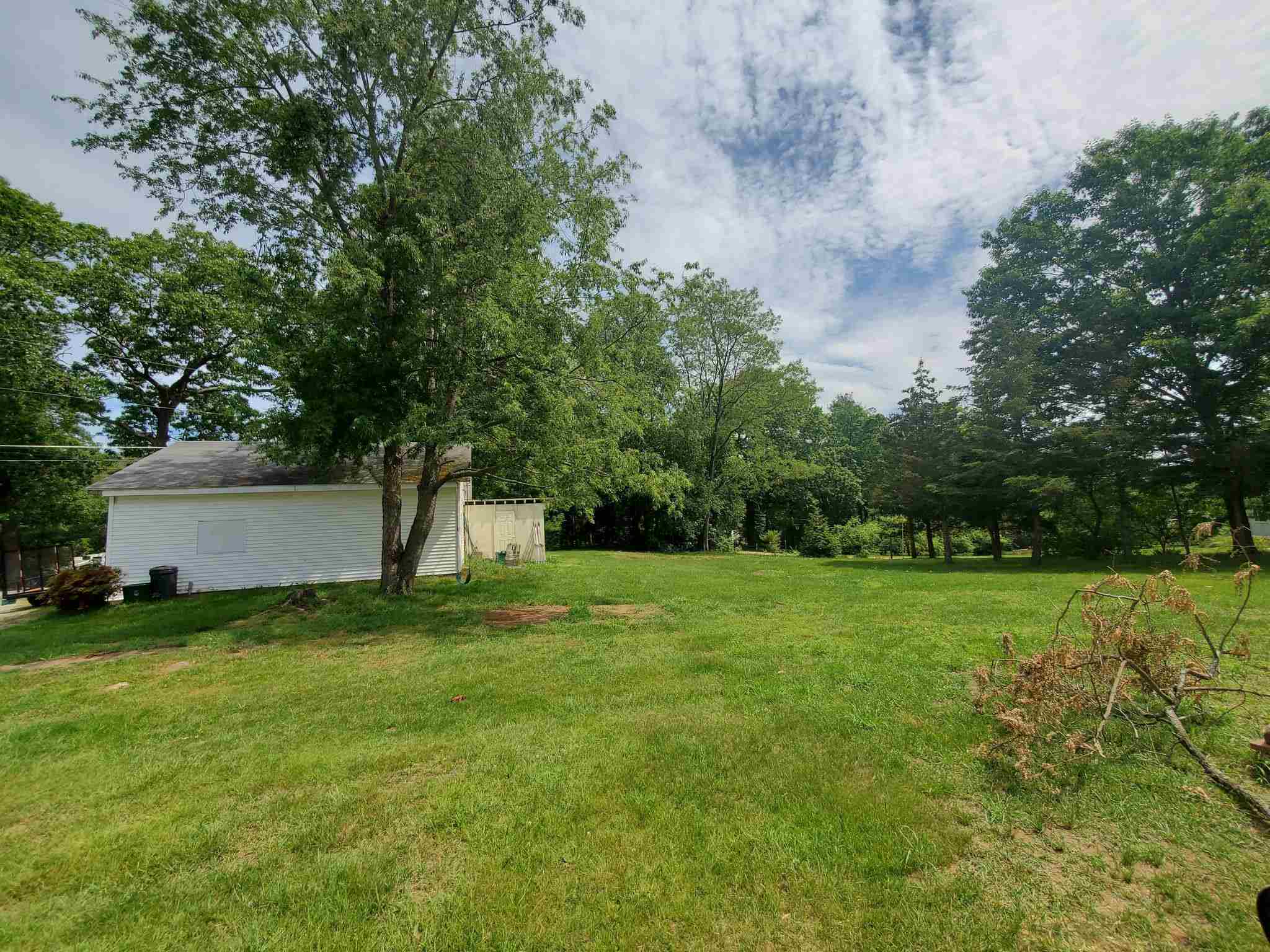 847 Newton Road Vernon, VT 05354 - Photo 6 of 40 Gallery Image 6