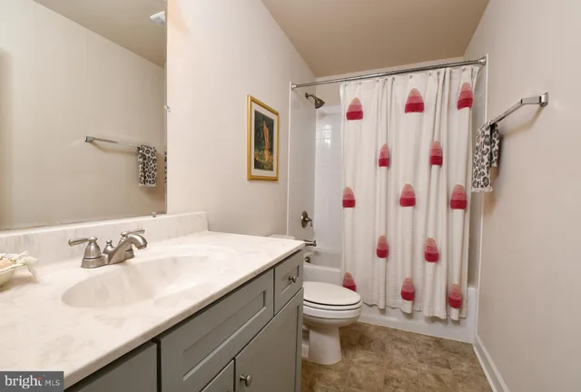 $575,000 | 109 12th Street, Colonial Beach, VA 22443