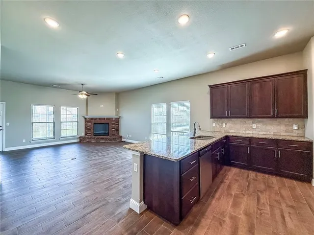 $289,000 | 815 Delaney Drive, Carl Junction, MO 64834