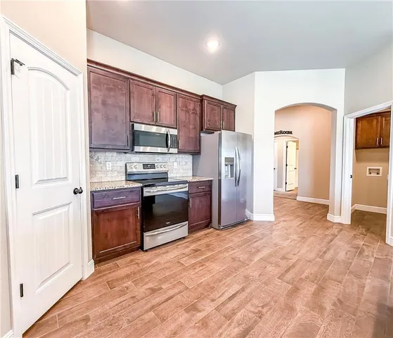 $289,000 | 815 Delaney Drive, Carl Junction, MO 64834