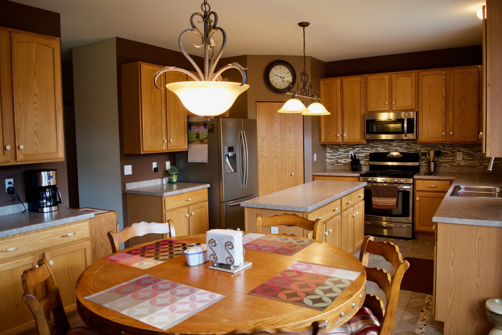 820 Boyce Road Sugar Grove, IL 60554 - Photo 10 of 16